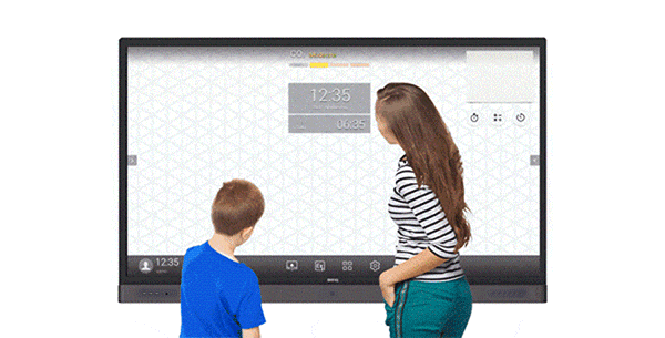 BenQ Interactive Display has 20 touch point support, enabling several students to write on the display at the same time.