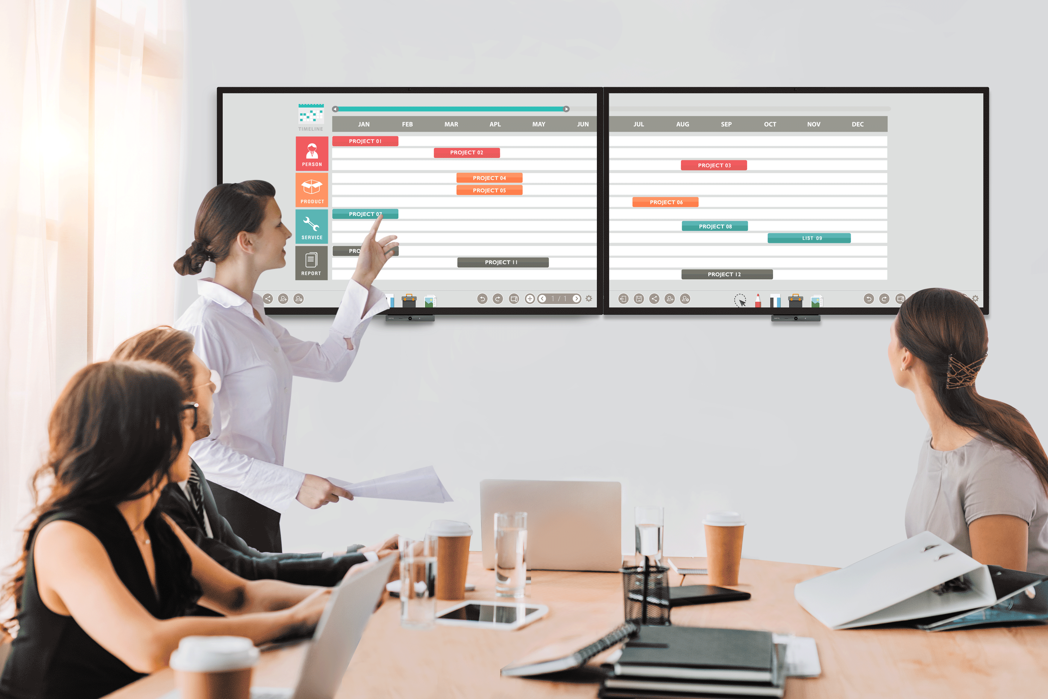 BenQ DuoBoards expand creative space via EZWrite to simultaneously conference and collaborate.