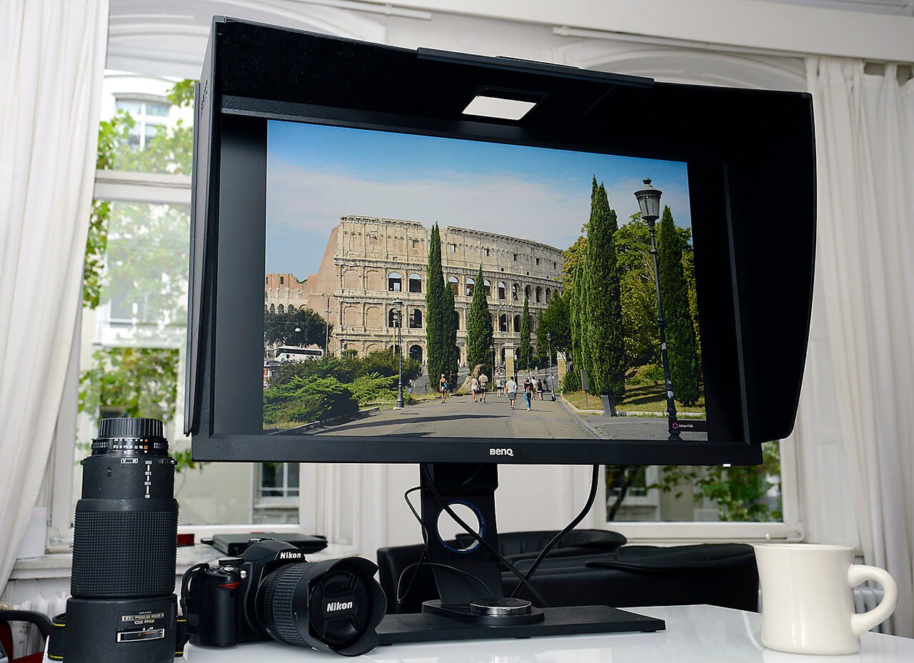 06-review-sw320-is-the-best-4k-photography-monitor-for-photographer