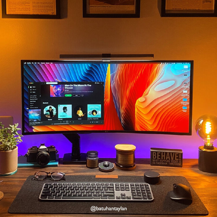 Top 5 Best Value Computer Monitor Lamps in 2022 (Updated Oct 2022) -  Minimal Desk Setups