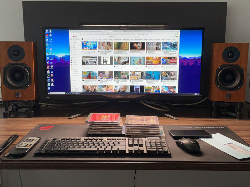 benq-monitor-screenbar-review