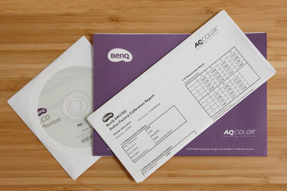The calibration of SW270C is done by hardware with the software Palette Master Elements, developed in conjunction with X-Rite, which use the engine to achieve a quality calibration. 