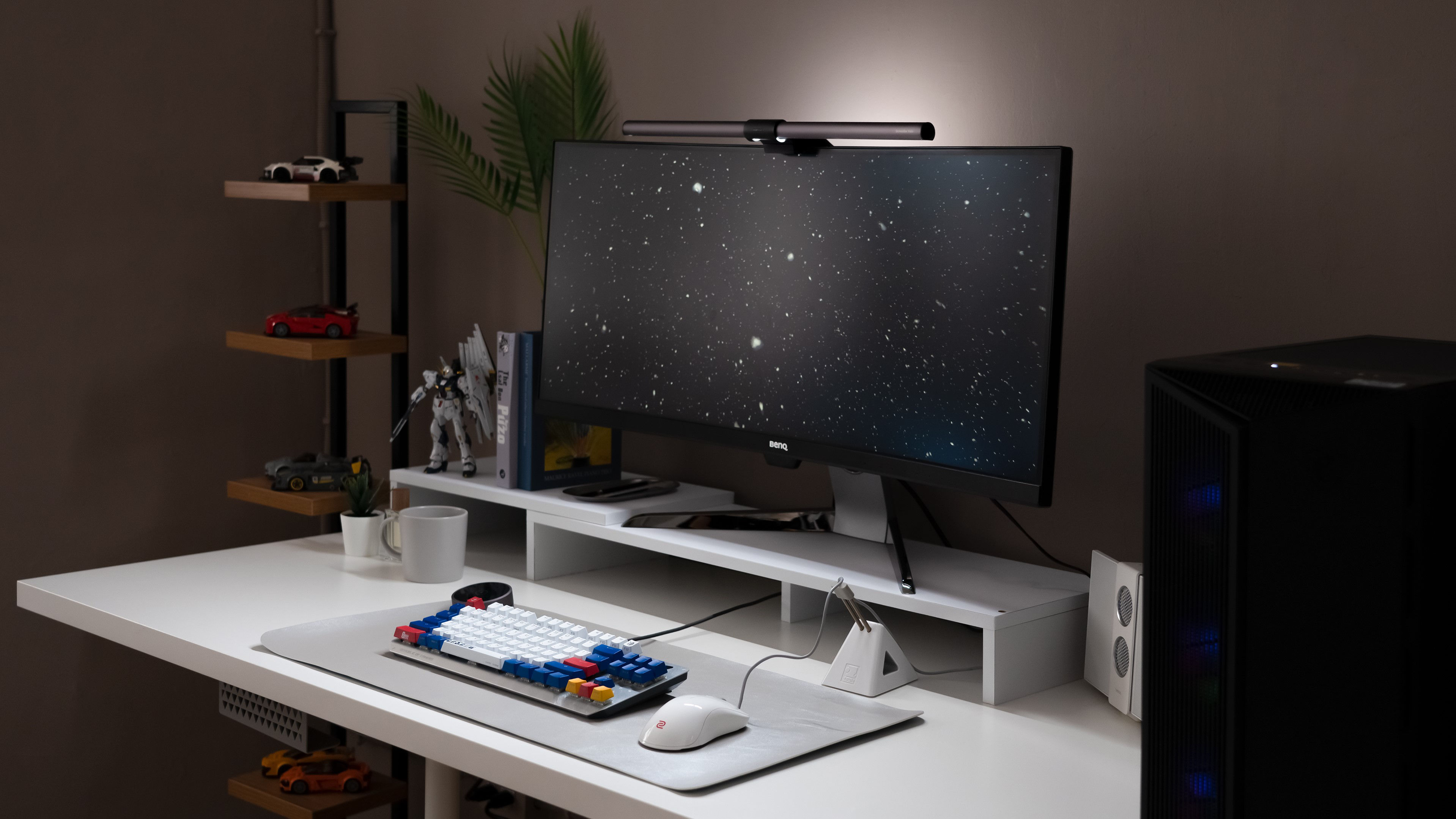 benq screenbar halo monito light bar in a wooden office