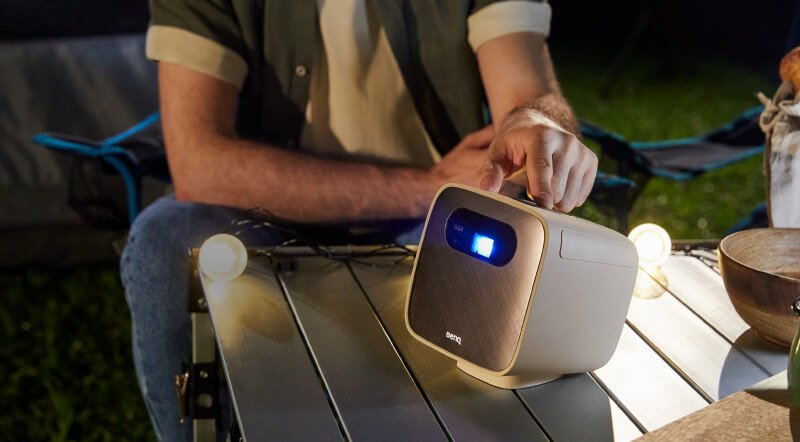 how to connect GS2 outdoor portable projector