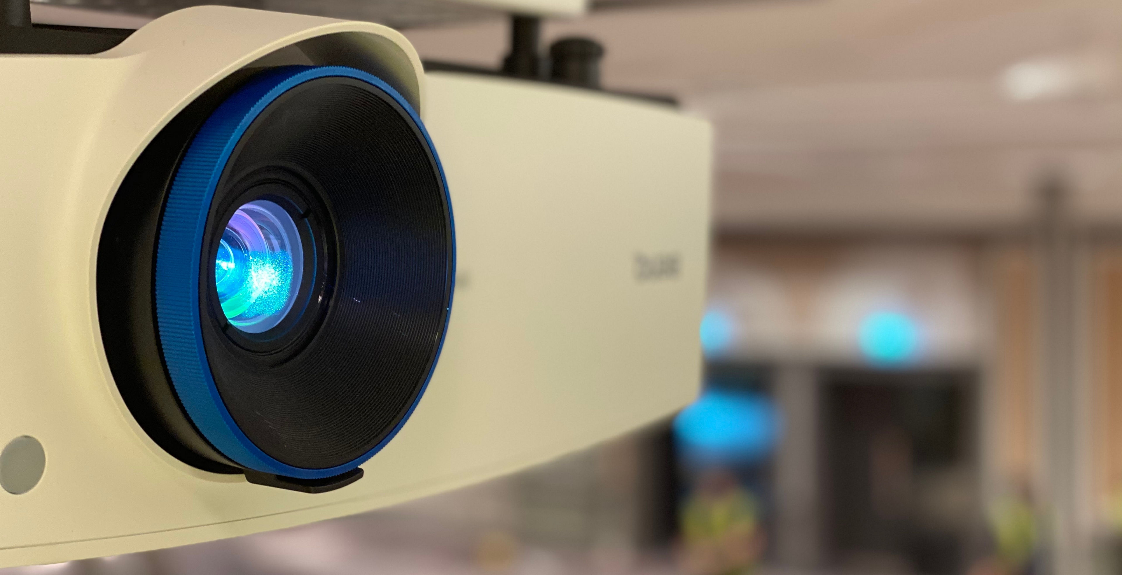 BenQ BlueCore Laser Projector LU930 in Hilton Hotel Glasgow. From No1 DLP projector brand. 