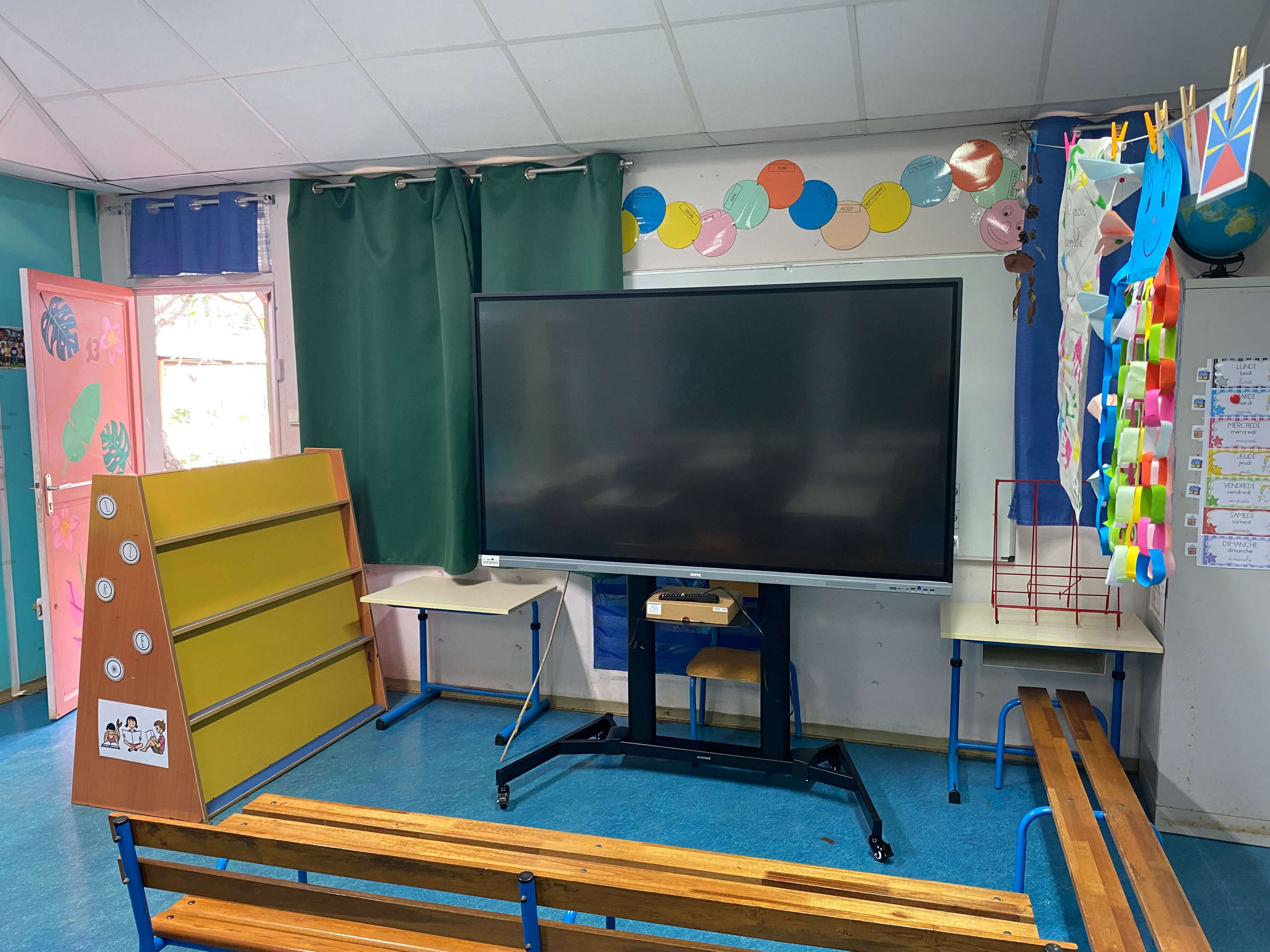 French Municipality of Saint Paul Sustains Digital Learning with BenQ Interactive Displays