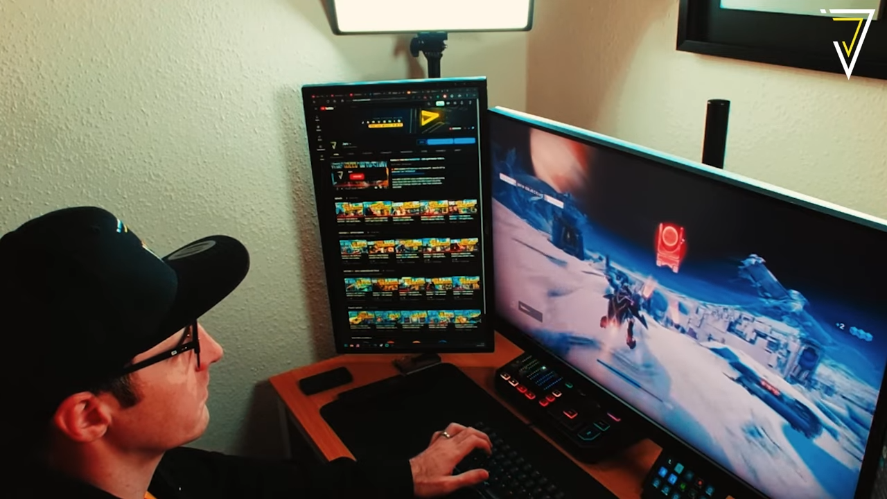 youtuber jarv with benq mobiuz gaming monitor for content creation and gaming