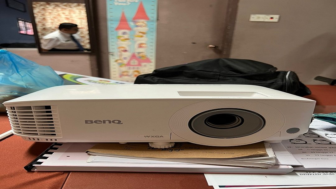 benq-projector-MS560-review