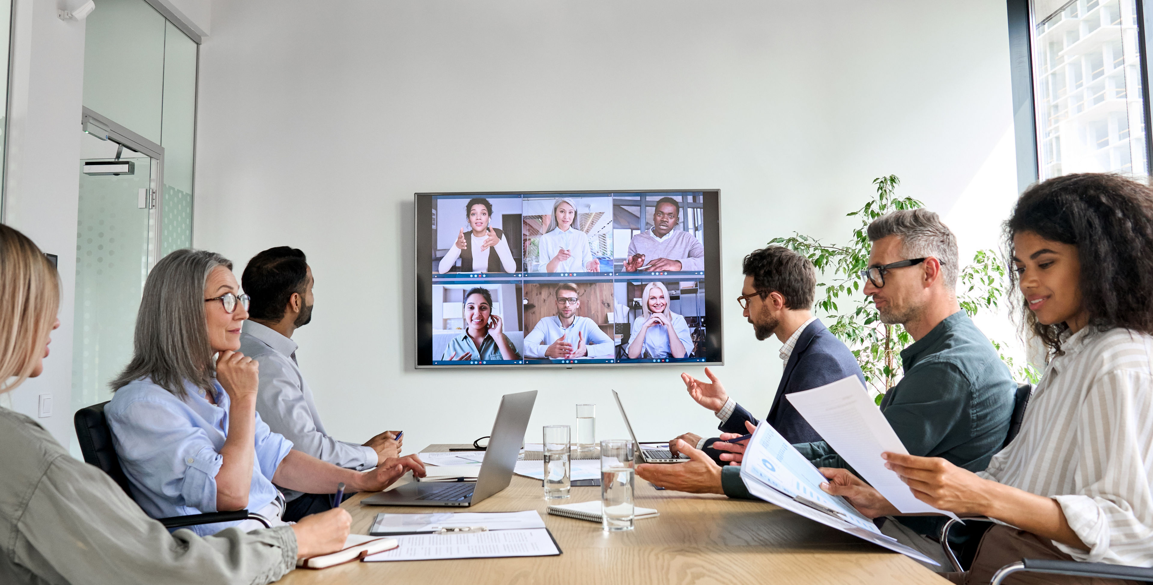Interaktives Display RP04 von BenQ