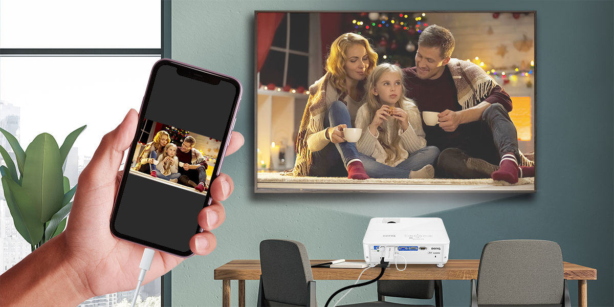 Smartphone Projector DIY Phone Portable Home Cinema TV Screen for