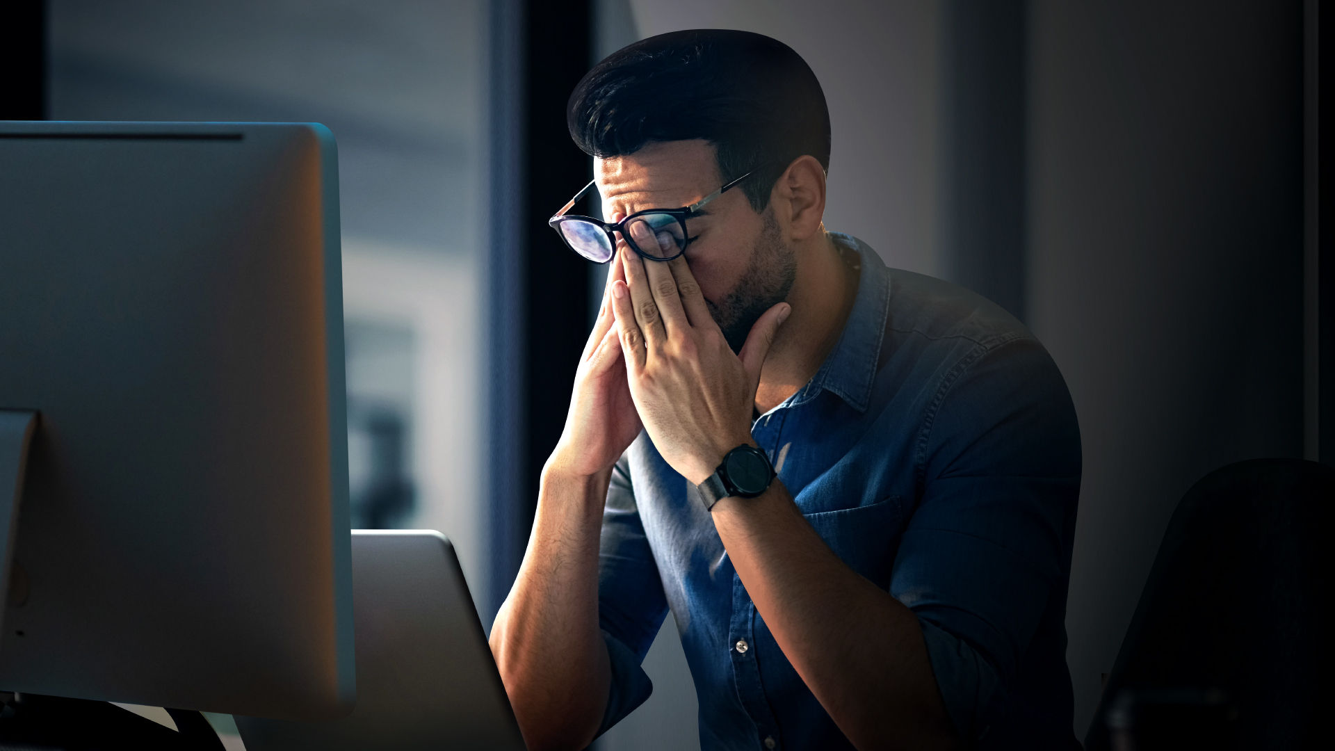 How to Choose the Best Programming Monitor for Eye Strain Reduction