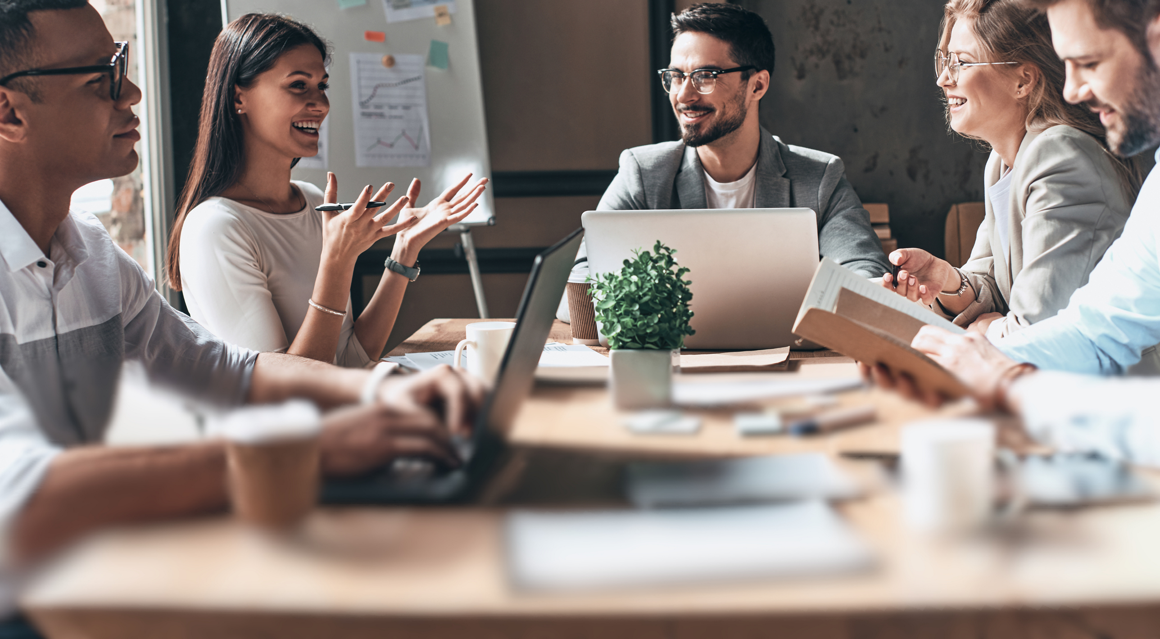 BenQ World’s First Pantone Validated  Signage