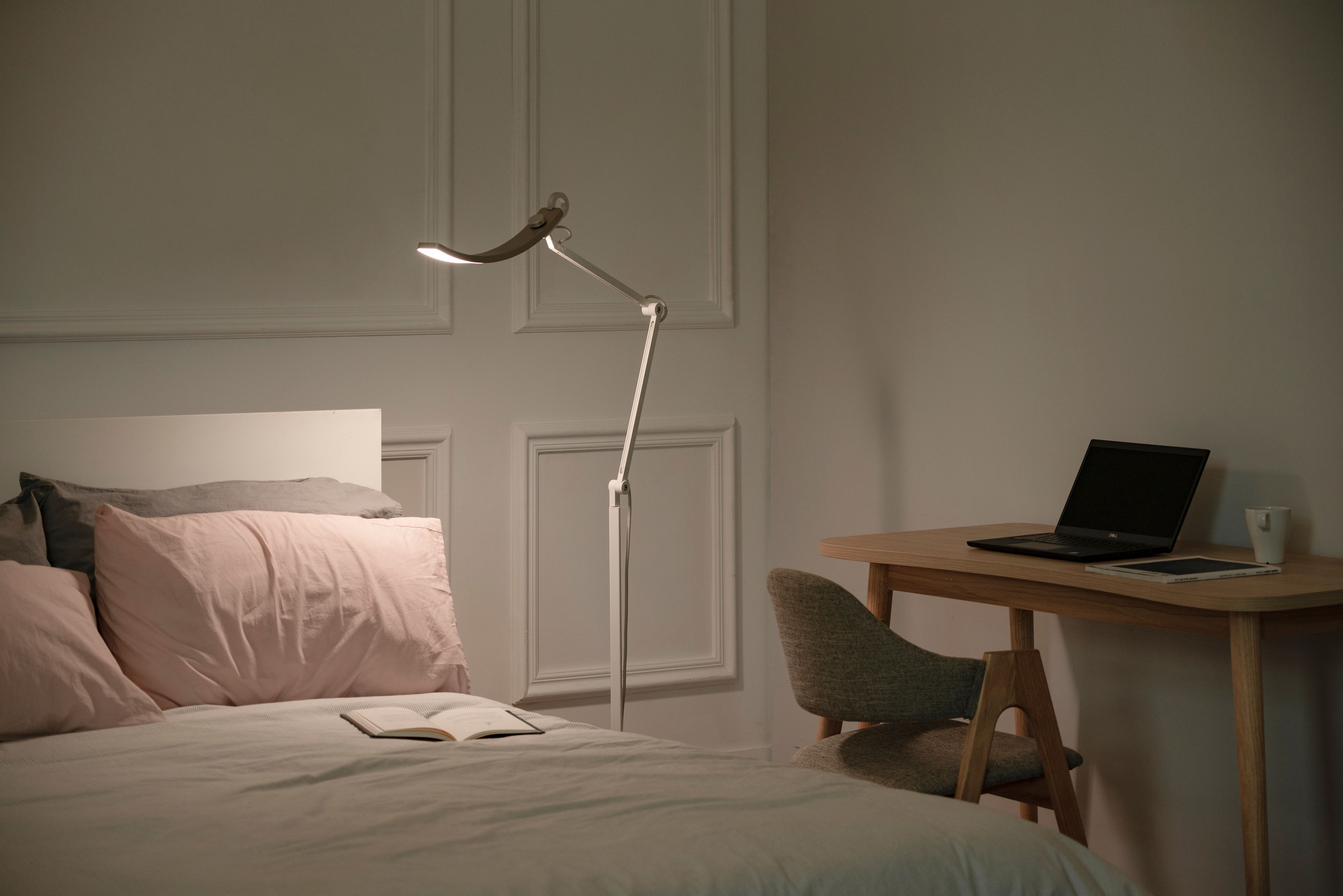 bedside reading floor lamp 