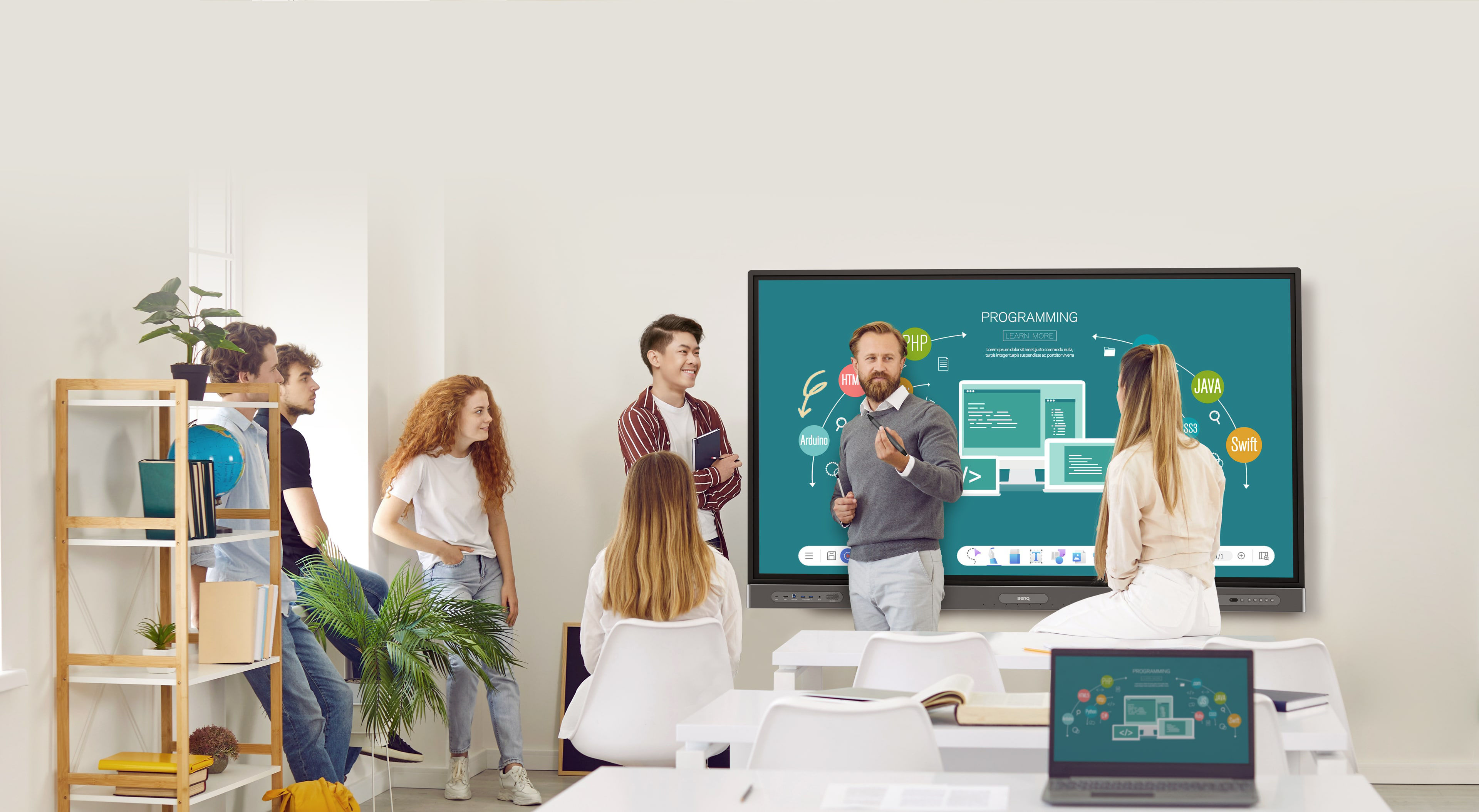 以未來教室驅動未來大學