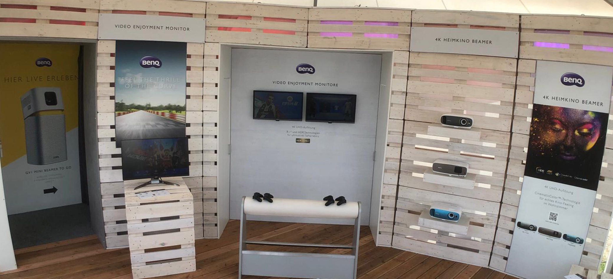 Das BenQ Zelt ist auf dem White Sands Festival direkt an der Promenade.