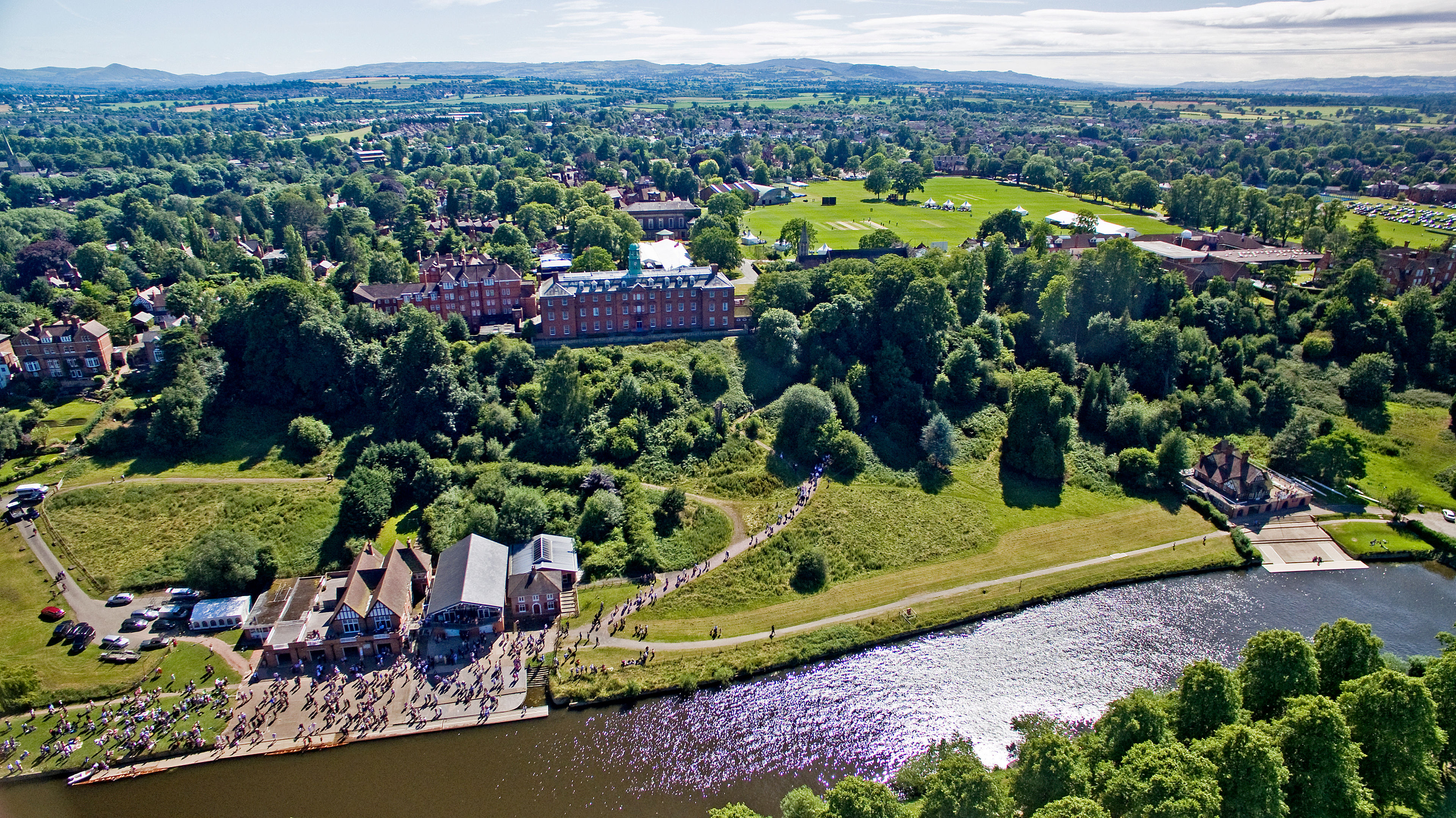 Shrewsbury School Transforms Teaching Technology and Futureproofs Classrooms