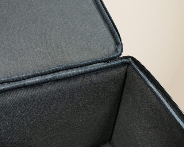 Soft plush interior of the BenQ Carry Case for GP100A and GP520, designed to protect projectors from scratches