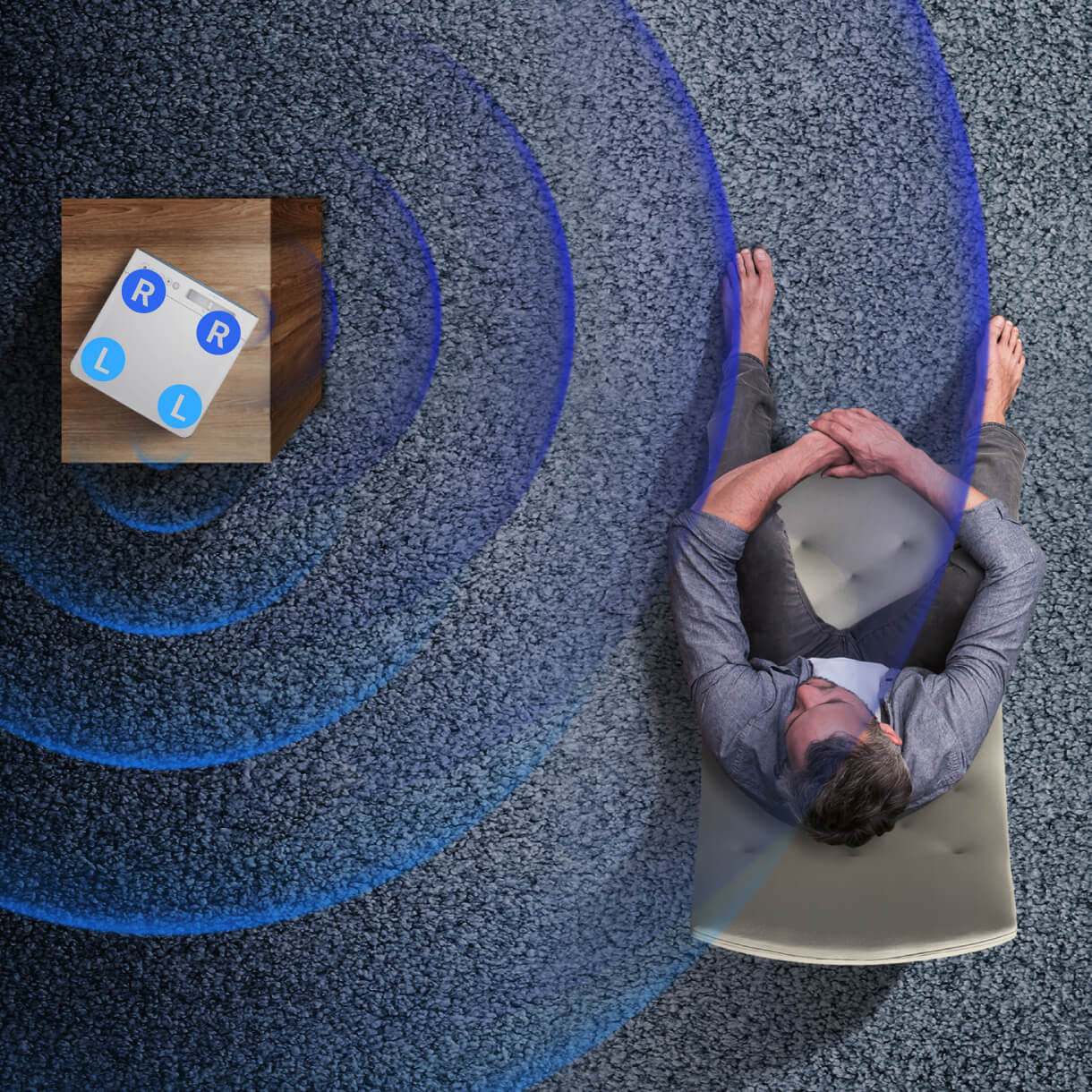 Mann testet den Klang.