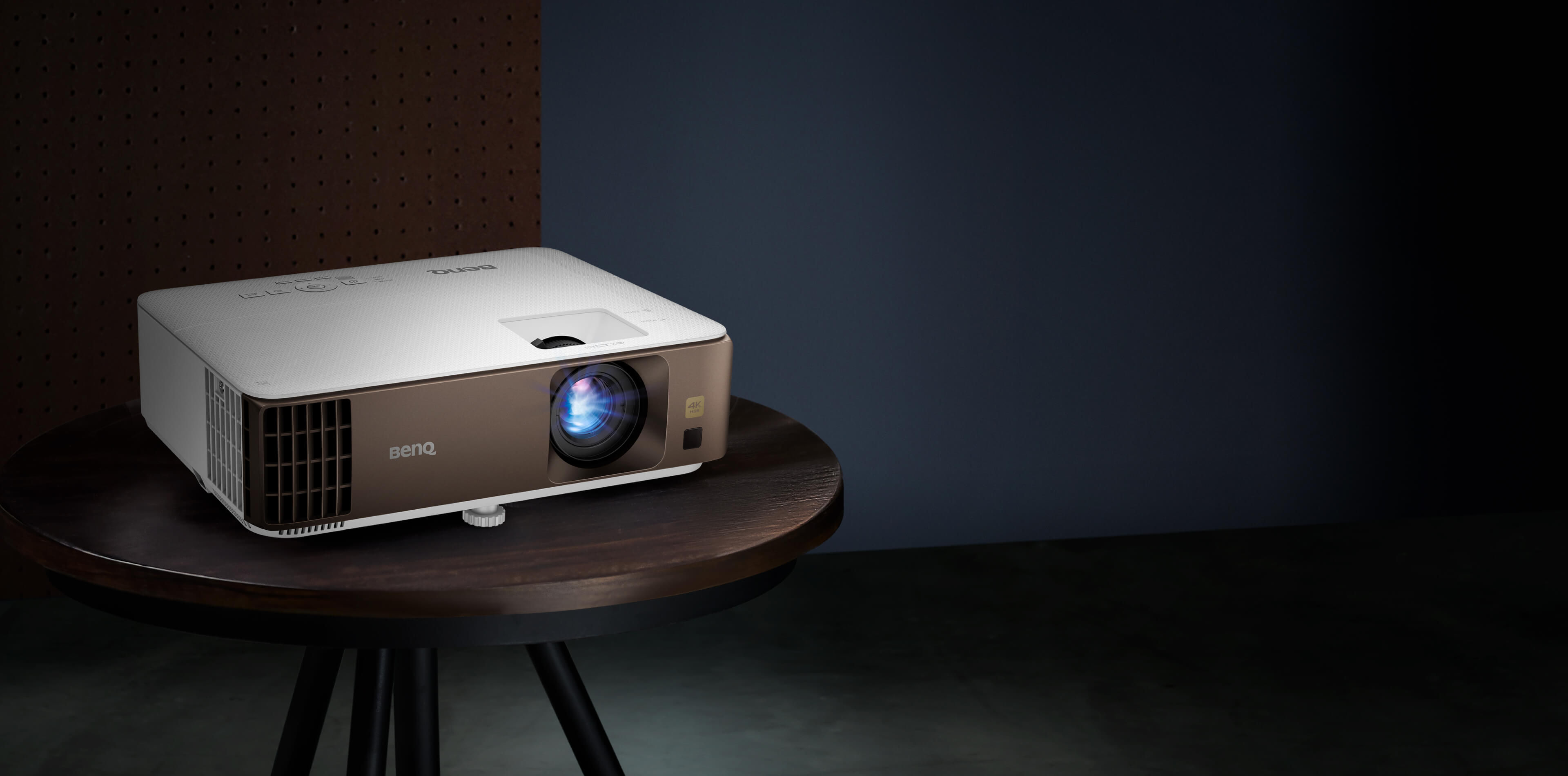 W1800i | 4K HDR Home Theater Projector with 100% Rec.709 & Android TV