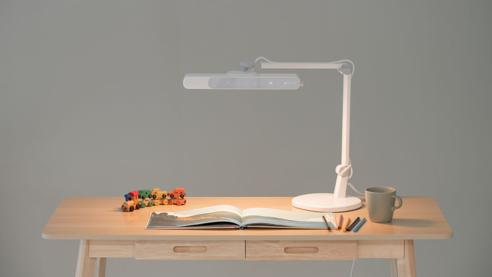 BenQ WiT MindDuo - Wireless charging desk lamp