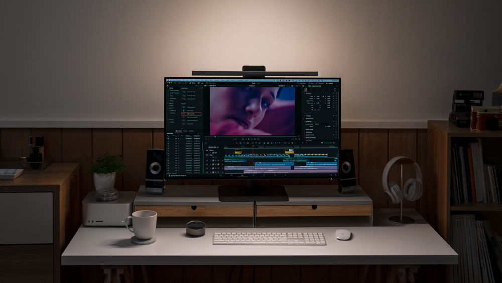 Curved Monitor Light Bar for Dark Room | BenQ ScreenBar Halo 2