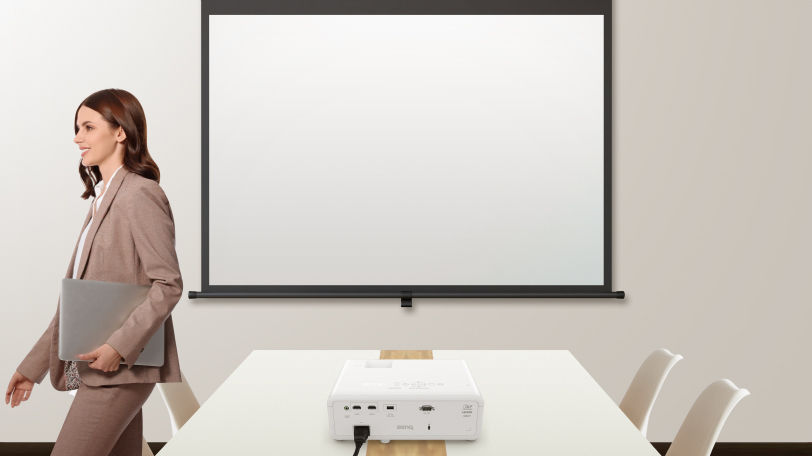 Auto Power-off oprește automat proiectorul după 20 de minute de inactivitate