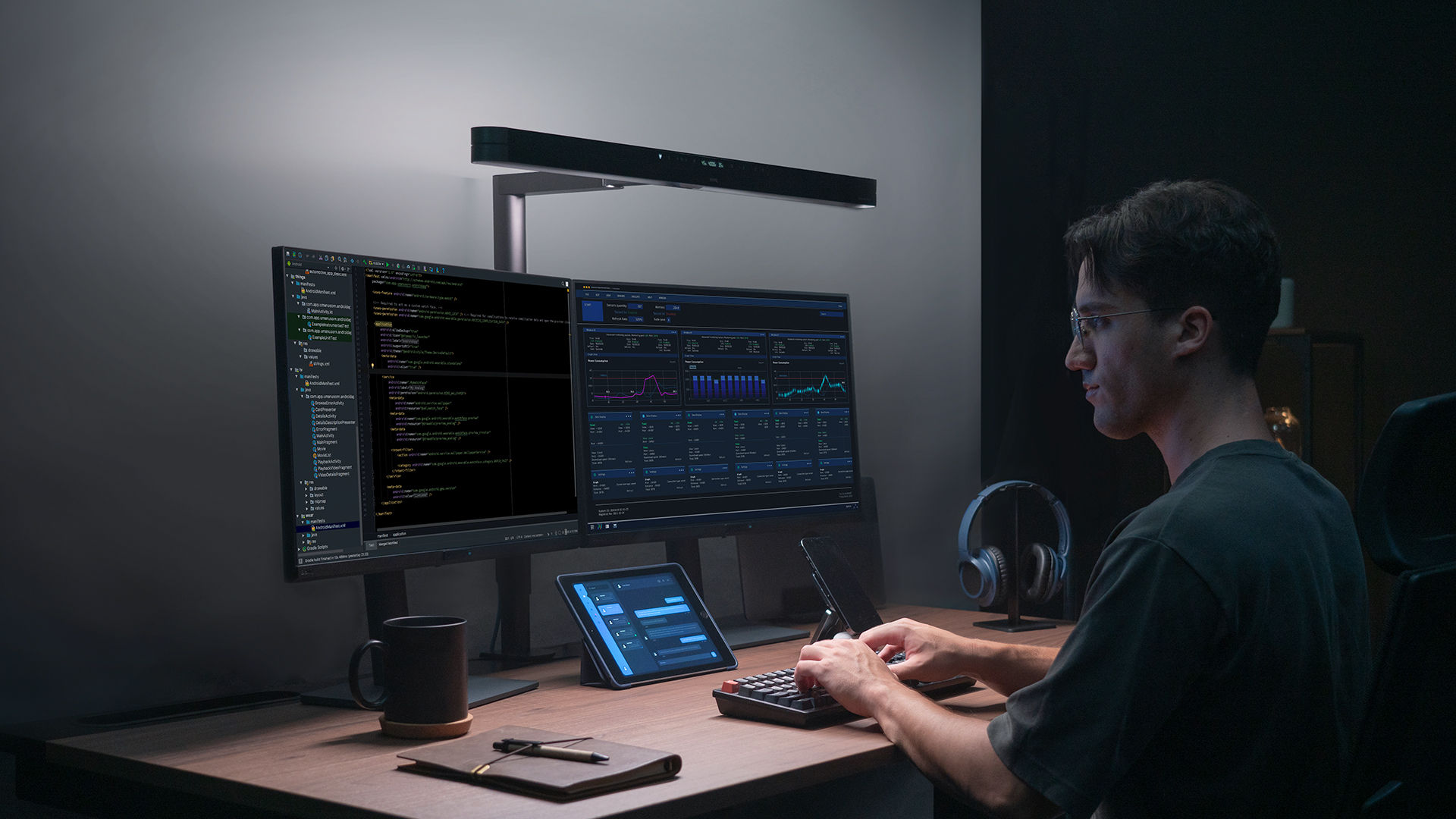 BenQ ScreenBar Max cool lighting for focused work