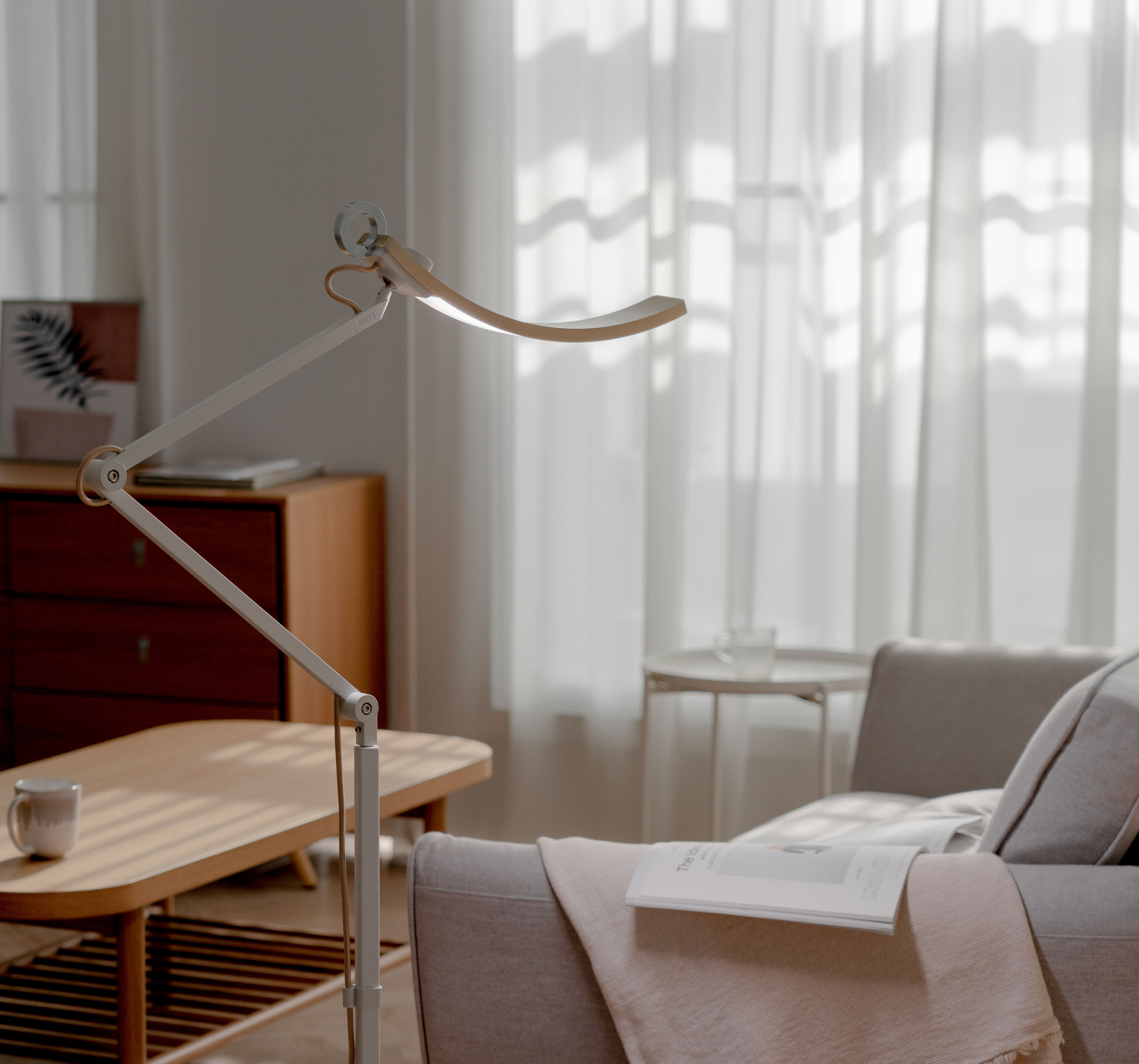 Focused beam deals floor lamp