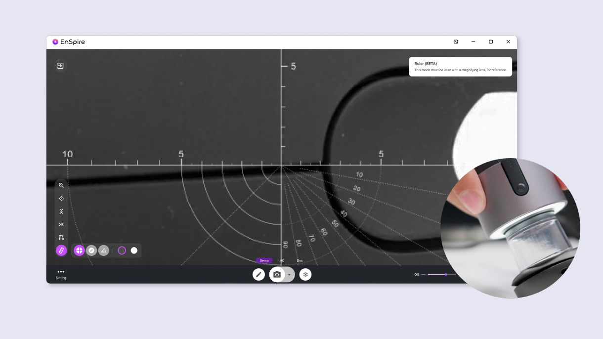 Visual scale measurement.With the 15X magnifying lens to view the length and angle with precision.