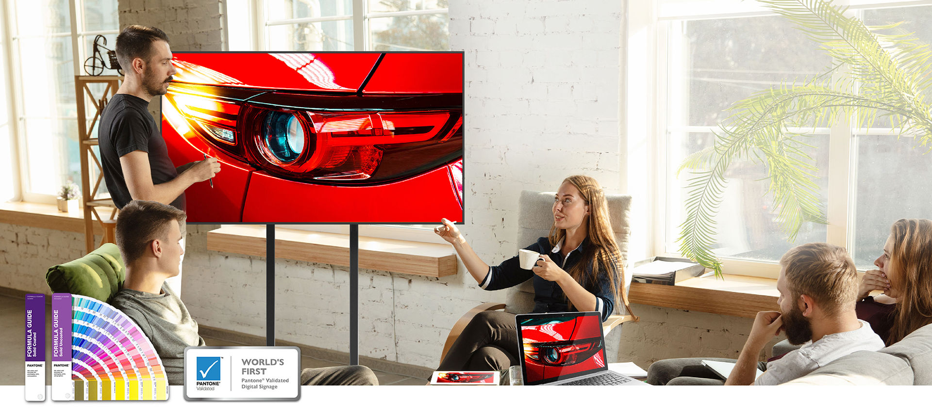 Pantone mode of BenQ SL digital signage providing100% end-to-end color fidelity and  consistency