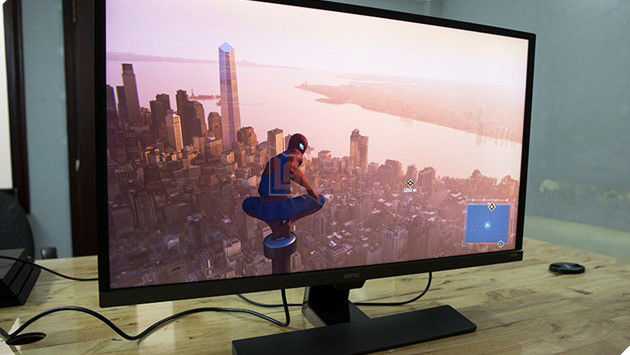 Lagvn nói gì về màn hình EW3270U của BenQ 