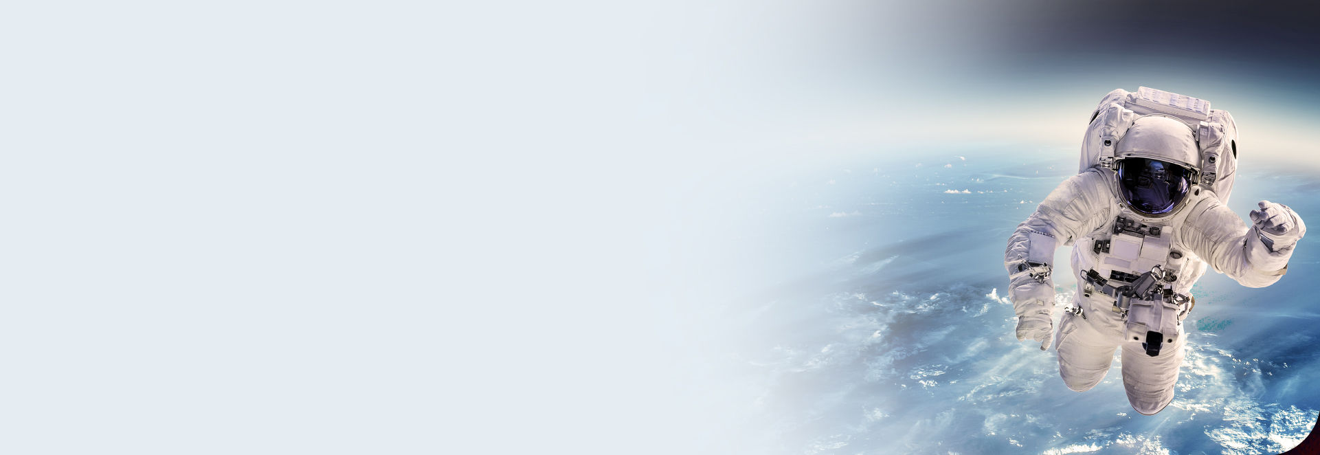 BenQ developed the world’s first Low Blue Light Plus monitor, employing the panel which could effectively lowered the emission of the blue light. With it, you can enjoy the retina protection from the energy of the blue light.