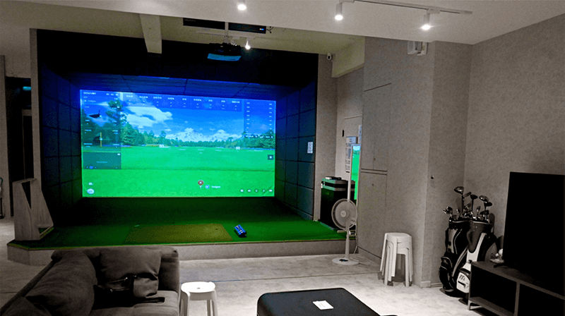 Falgon Golf 攜手 BenQ 短焦投影機，打造室內高爾夫的最佳沉浸式體驗
