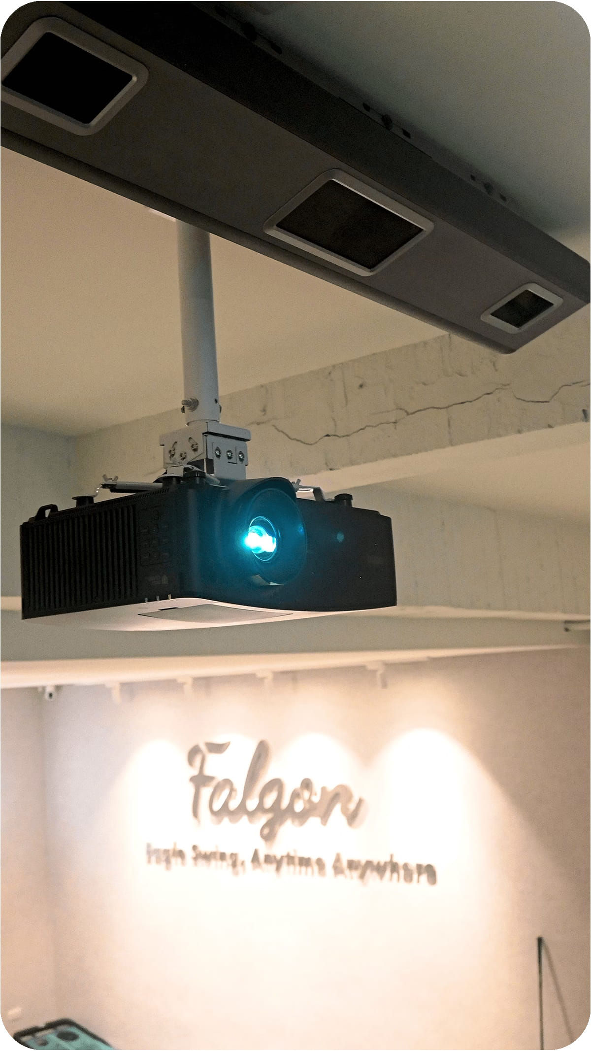 Falgon Golf 攜手 BenQ 短焦投影機，打造室內高爾夫最佳沉浸式體驗