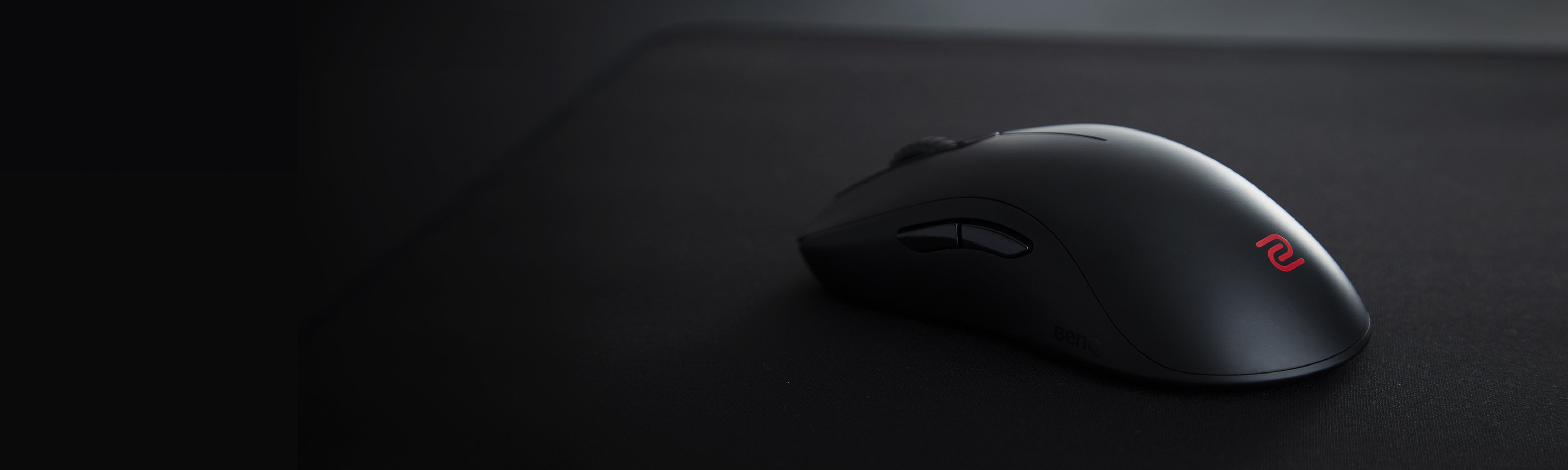 FK2-DW 4K Wireless Gaming Mouse | Esports Precision & Agility | ZOWIE US FK2-DW 4K Wireless Gaming Mouse | Esports Precision & Agility | ZOWIE US