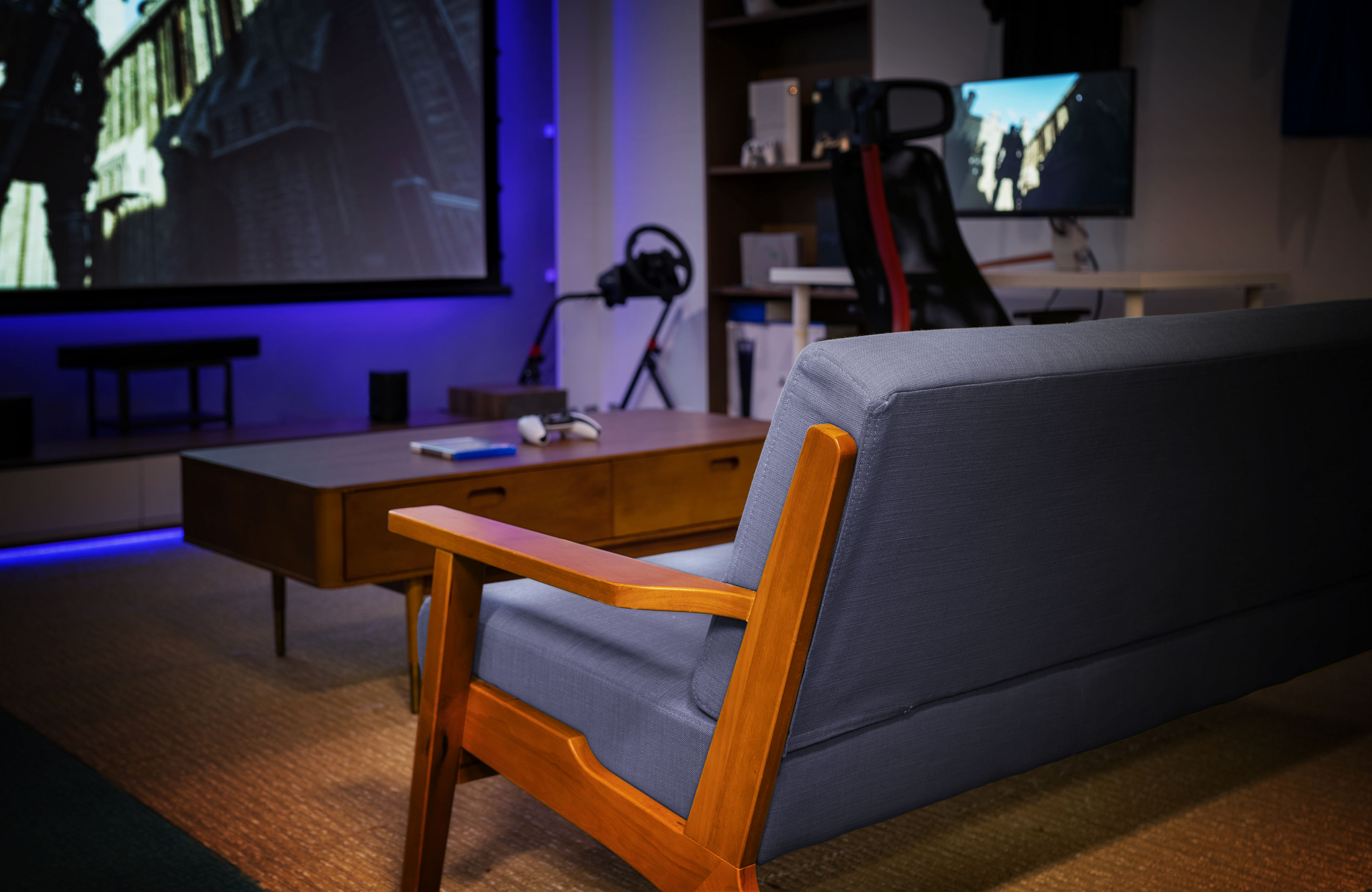 How to Set Up a Gaming Room at Home: 5 Essentials You Need