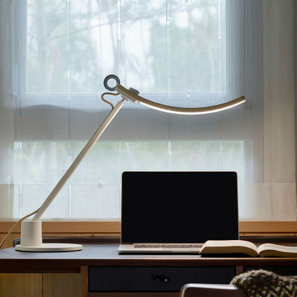 Benq deals table lamp