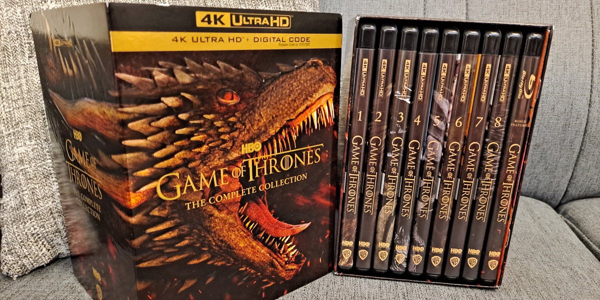 Máy chiếu gia đình BenQ 4K giúp bạn có thể thưởng thức series Game of Thrones 4K UHD với trải nghiệm tốt nhất.