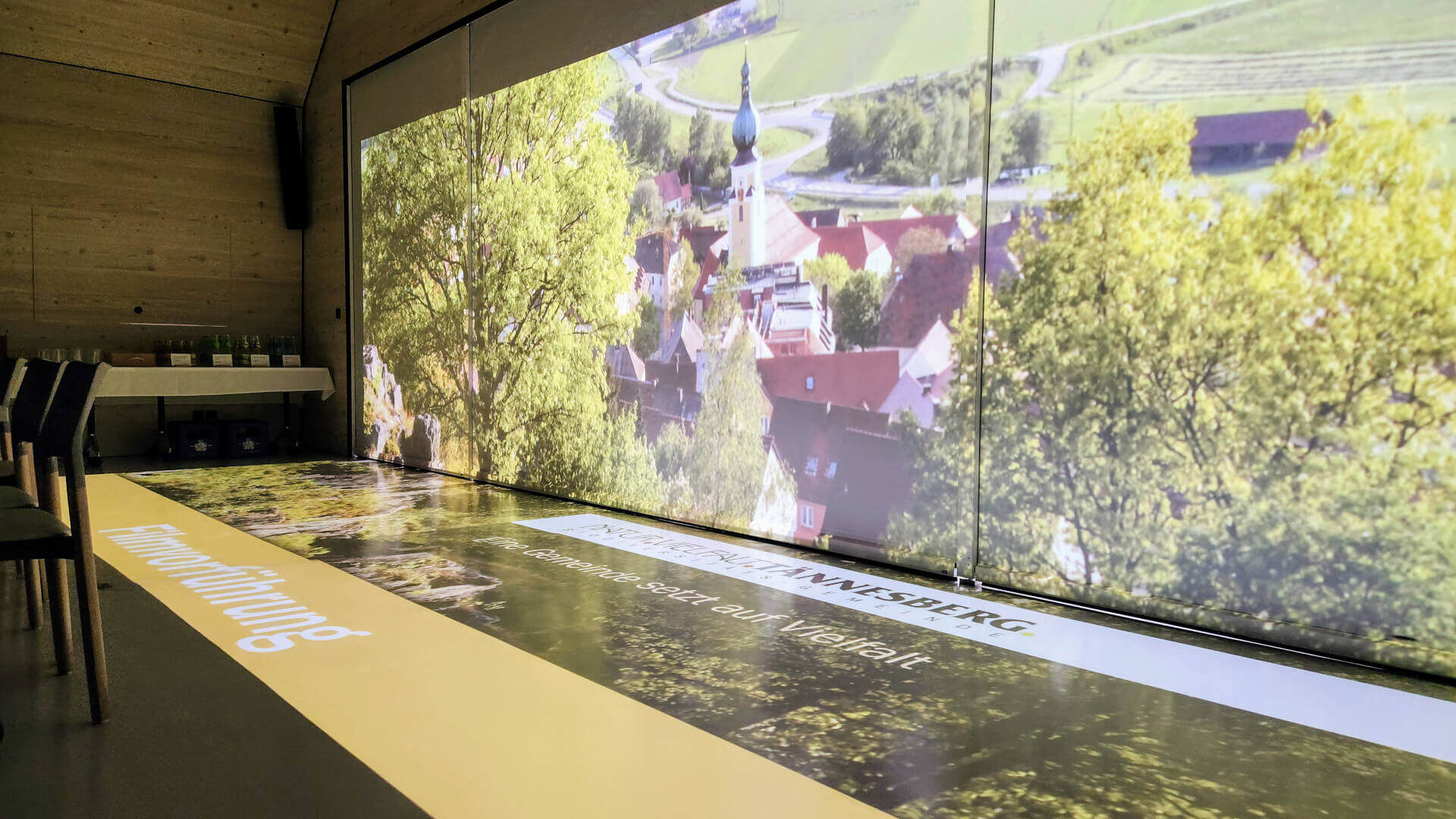 Teylers Museum Creates Optical Illusions with BenQ LU960ST2 Projectors