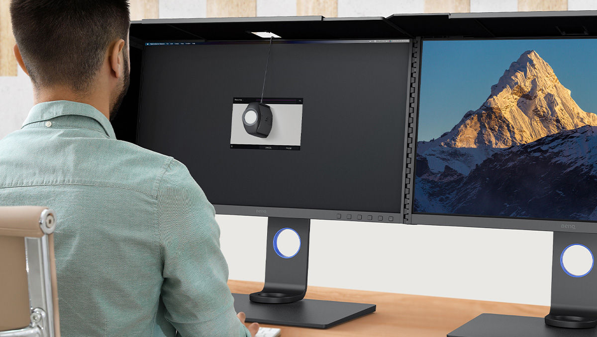 with benq hb27 photographers can retouch and edit works on a multiple monitors setup with shading hoods on and get more out of color accuracy