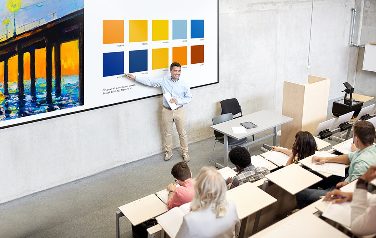 BenQ Higher Education Projectors with long-lasting colors from advanced dustproofing technology create uninterrupted learning in lecture halls