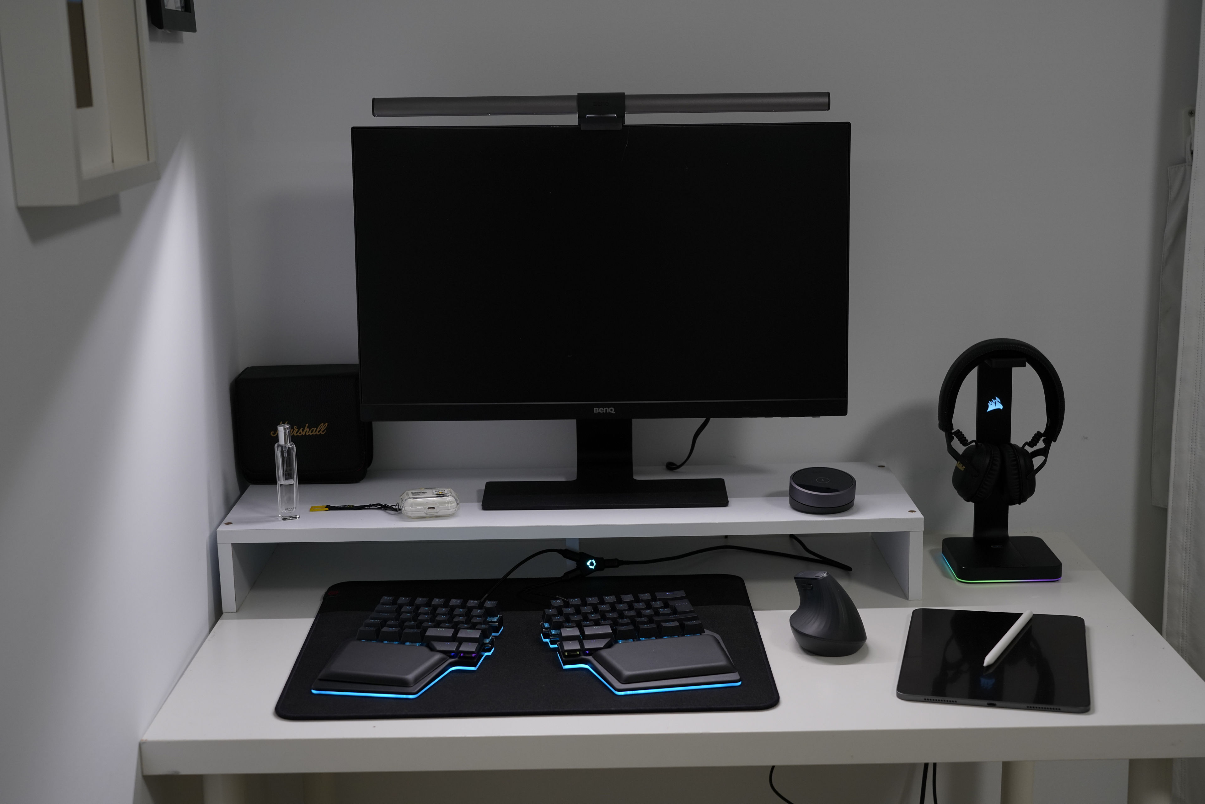 Office desk setup - Homescreens & Office Setups - MPU Talk