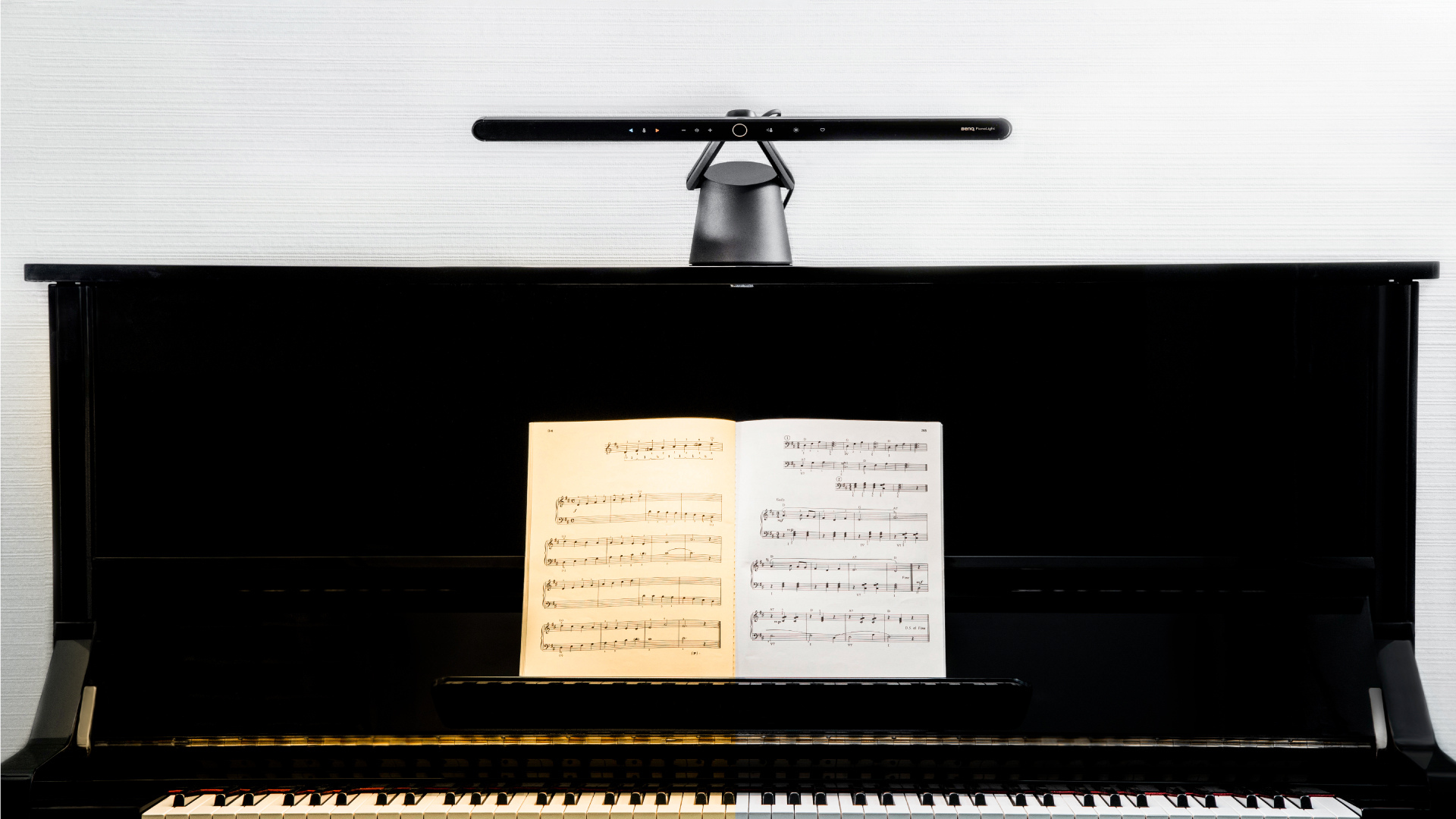 upright piano lamp with adjustable color temperature ranging from 3000K to 5300K