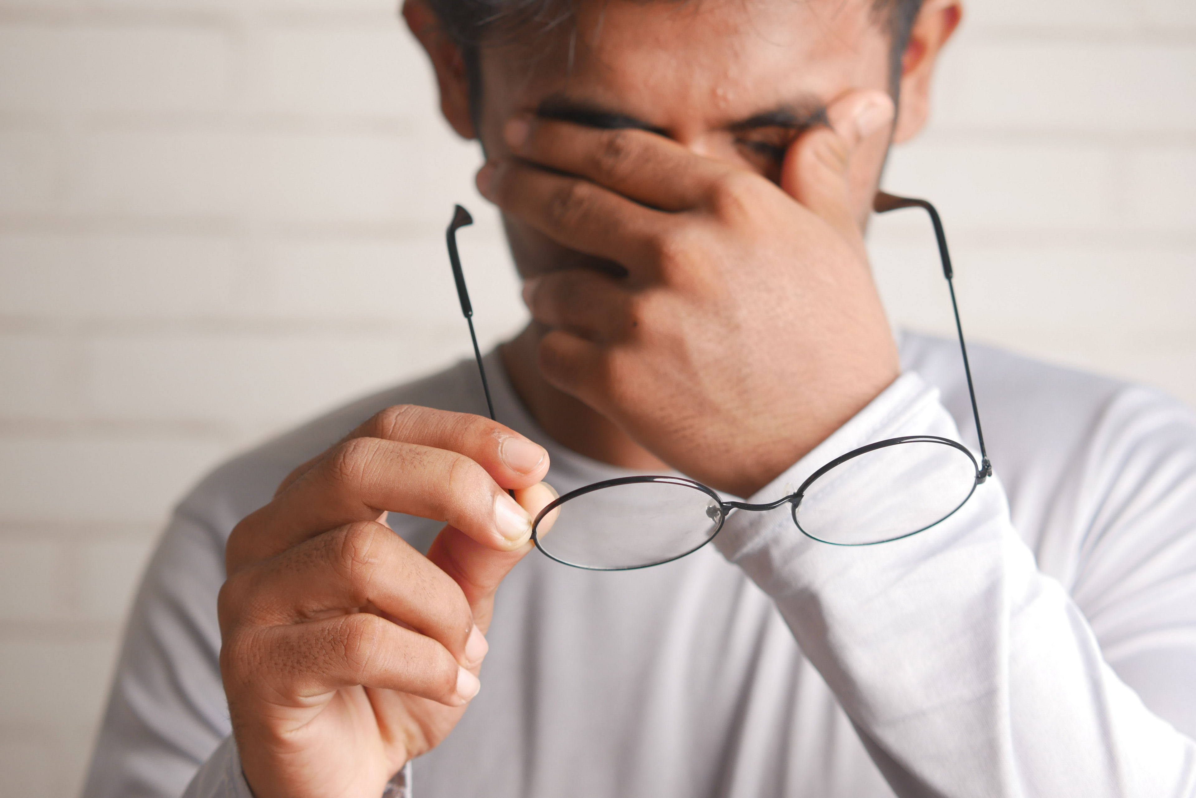 Eye Strain: The Silent Saboteur of Your Digital World