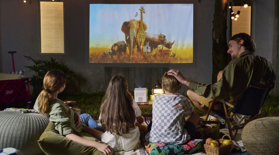 BenQ GS50 Vs. XGIMI Halo+ for Outdoors Family Projector Viewing