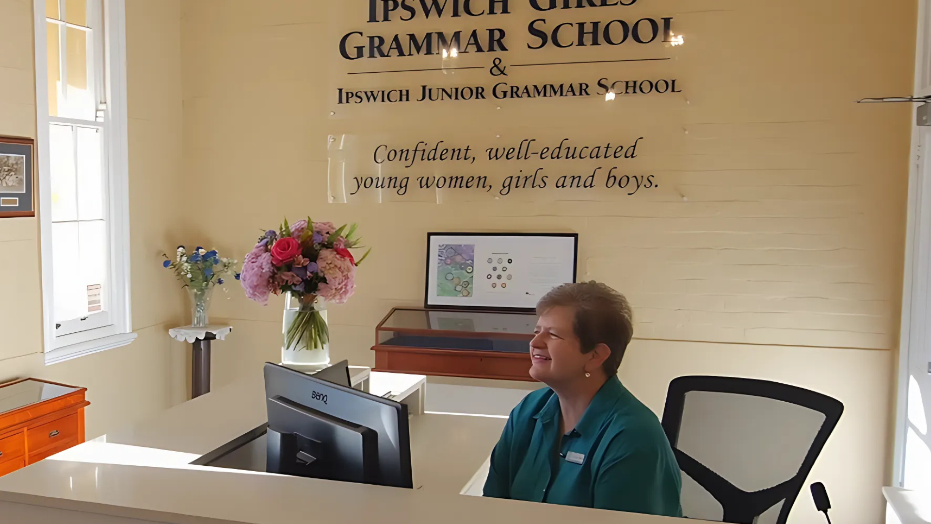 education discount visuals - CA_logo