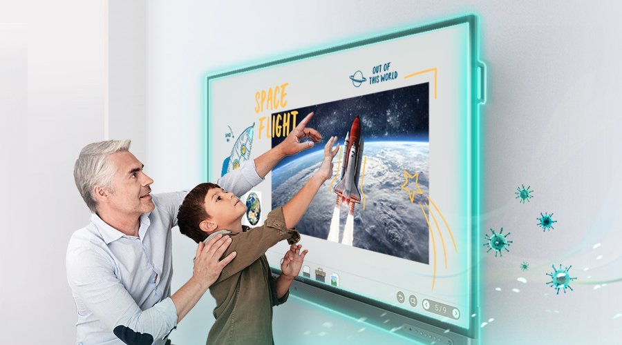 Interactive Whiteboards vs. Interactive Displays: Is Now The Right Time to Switch?