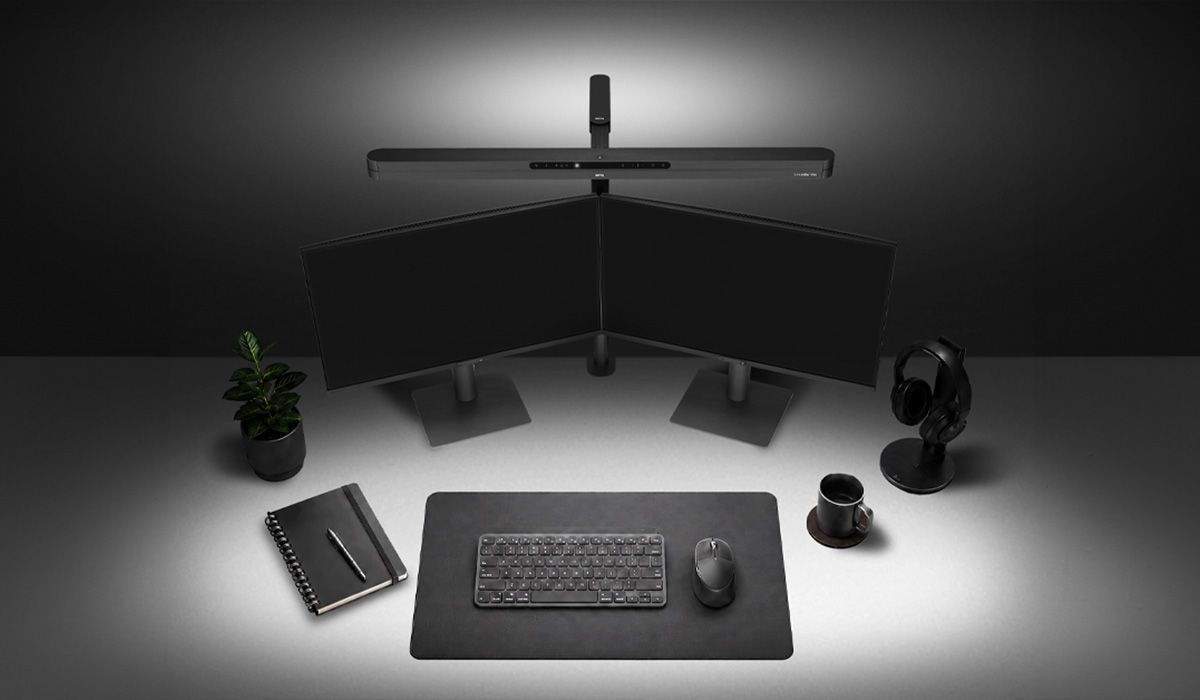 What Is a Dual Monitor Desk Lamp and Why You Should Need One 