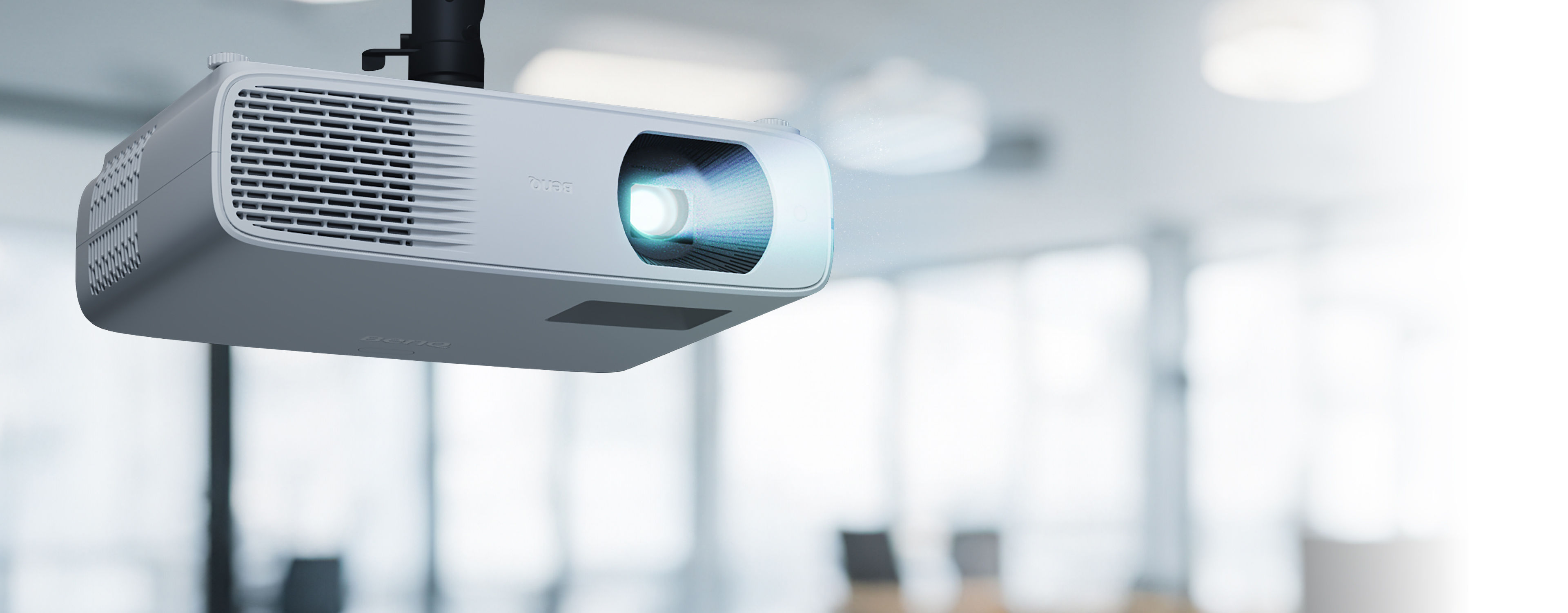 プロジェクター　BenQ 4LEDプロジェクター LH750｜5,000 ANSI ルーメン 1,080p 会議室