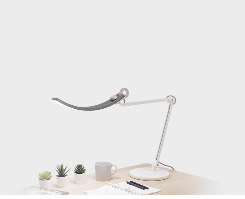 Comparing Lamp Materials for Every Space